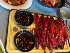 -肥肥虾庄·金牌油焖大虾(杨园滨江时代walk店)