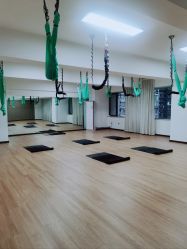 -馨媛瑜伽普拉提