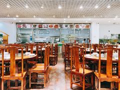 大堂-大草原清真饭庄(沙河店)