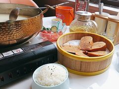 -松沪名灶·豆浆鱼头·新上海菜(江川路交大店)
