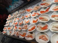 -雍容荟帝王蟹活龙虾展台自助(IFS黑金店)