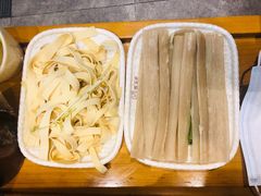 -潘小辣鲜肉老火锅