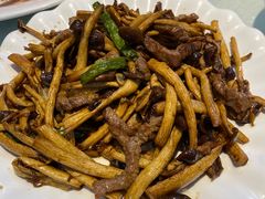 茶树菇炒牛柳-新享乐海鲜(翠华路店)