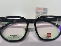 -罗伯特眼镜·蔡司官方授权(前海桂湾店)