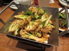 -弄堂里·寻味杭州(湖滨银泰in77C区店)