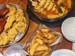 -BHC炸鸡(明洞总店)