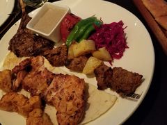 -Efes Turkish & Mediterranean Cuisine 艾菲斯餐厅(陆家嘴店)