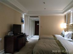 -武汉汉口火车站东方建国大酒店