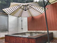 -广东温泉宾馆