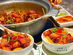 -禄婶鸡煲·打边炉