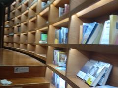 -守望者书店(南开大悦城店)