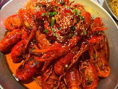 -巴厘龙虾·榜首油焖大虾(音乐学院·沿江酒馆店)