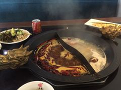 -重庆德庄火锅(体育中心店)