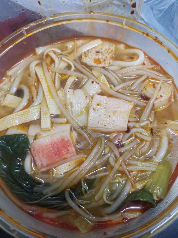 这家米线就在家门口,味道还是非常不错的.