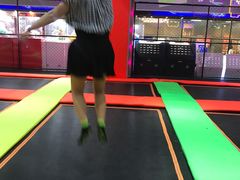 -酷跳蹦床主题公园(万胜广场店)