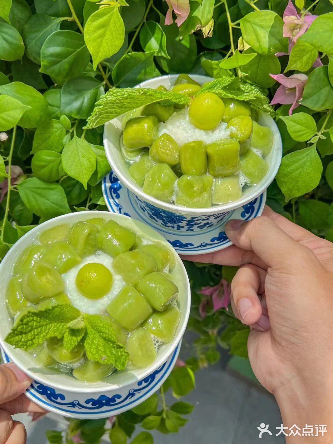 想知道王校长和小王的美食秘密吗[爱心]