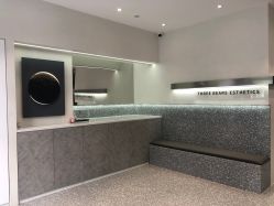 -三只熊皮肤管理中心旗舰店