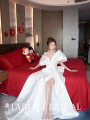 -拉瑞娜LaReine婚纱礼服高级定制