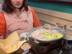 -肖四女乐山跷脚牛肉(世博源店)