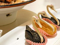 天鹅榴莲酥-椿记烧鹅(叠彩店)