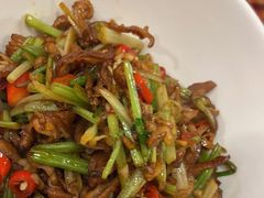 -新李记 · 口味菜馆(南郊公园店)