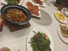 -肥仔文澳门猪骨煲(南京西路店)