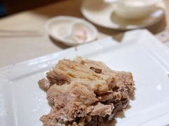 手抓羊肉半斤-贯贯吉·清真餐厅(浙江中路店)