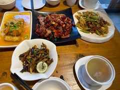 -隔壁老王·家常云南菜(花巷店)