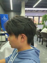 -藤野造型烫发染发