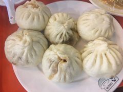 猪肉大葱包子-天兴居(鲜鱼口街店)
