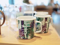 -星巴克臻选(上海合生汇1F店)