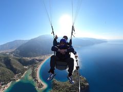 -费特希耶滑翔伞