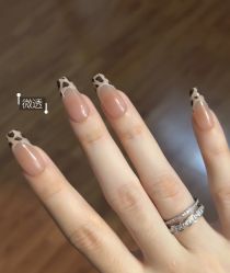 -屿晴·科技美肤SPA美甲美睫