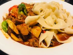 新疆大盘鸡-木卡买提新疆餐厅·清真(新里海顿公馆店)