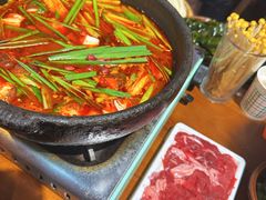 酸汤锅底-黔有有贵州酸汤夺夺粉火锅(五味十字店)