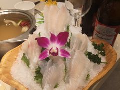 -海上明月海鲜火锅 鲜切牛肉