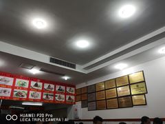 -东街钟楼肉粽(总店)