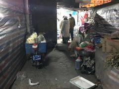 -十二中串串香(三桥街道桃园北路东社区店)