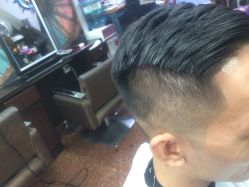 -乾健·烫染·接发SALON