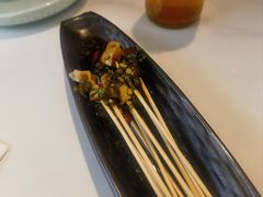 -嗨辣小聚·盘锦河蟹·海鲜烧烤龙虾(盘锦十年好店)