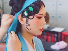 -粤港芭莎美容美发化妆学校