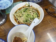 -雪琴面馆富安特色鱼汤面(城中花园店)