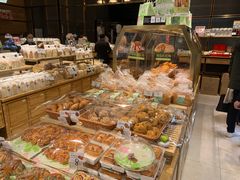 面包甜点陈列柜-仟吉·ART FARM主题店(菱角湖万达店)