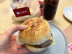 -必胜客(兴华中路PH店)