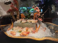 -蟹犇前•帝王蟹雪蟹(陆家嘴店)
