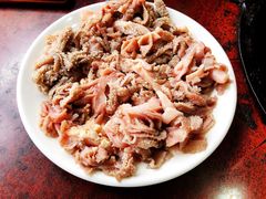 -朝伟清真铜瓢牛肉馆(三十年老·店)