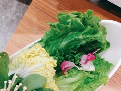 -三人行骨头王火锅(长寿店)