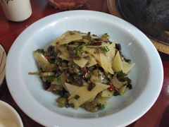 -窄巷子陕菜馆·地道陕西菜(粉巷店)