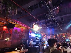 -喜鹊音乐酒馆(西街店)