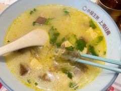 -小杨生煎(金山百联购物中心3楼店)